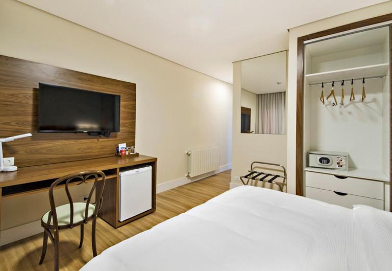Hotel Chateau Campos do Jordão Екстериор снимка