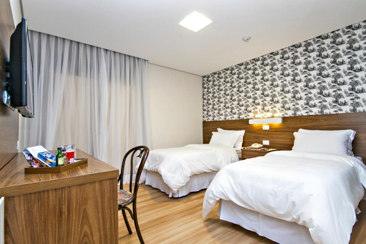Hotel Chateau Campos do Jordão Екстериор снимка