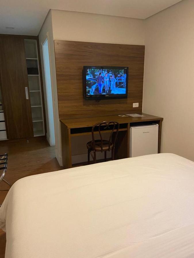 Hotel Chateau Campos do Jordão Екстериор снимка